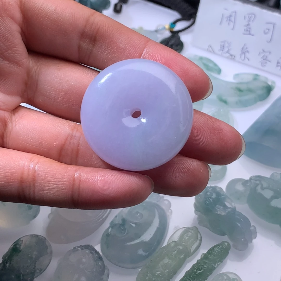颈饰未镶嵌翡翠扣子