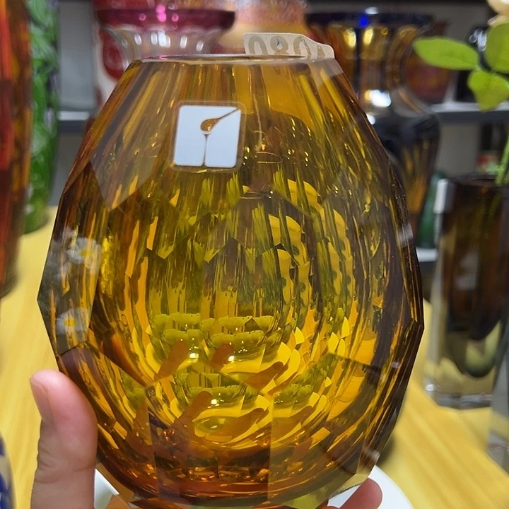 琥珀色水晶切割面花器高17口4.5