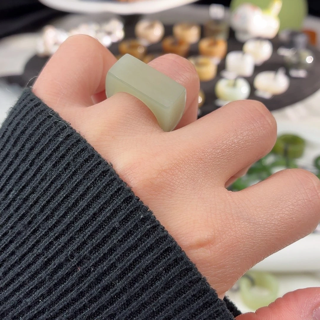 和田玉未镶嵌戒指S93晴水马鞍17.0