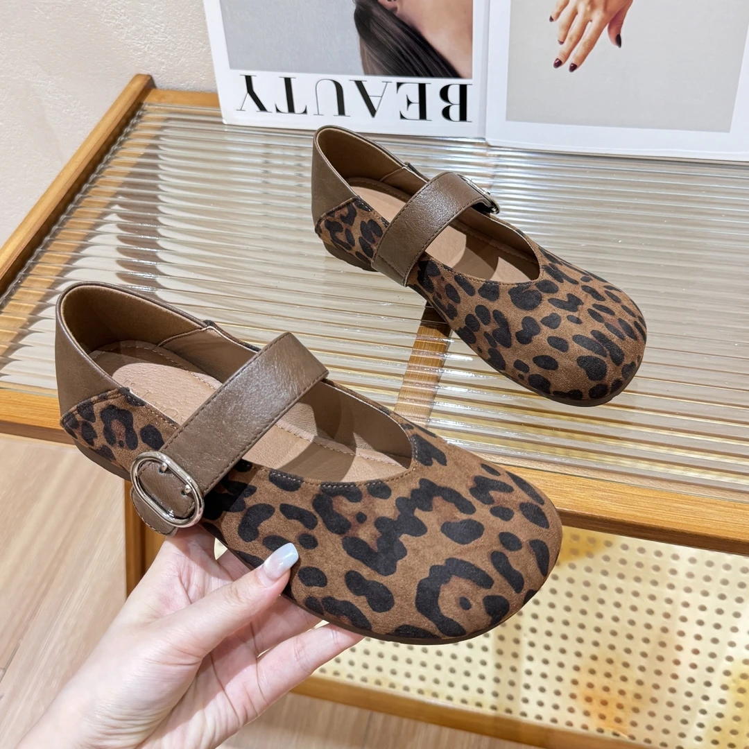 小众复古方头玛丽珍鞋女2025秋冬新款小香风百搭平底浅口单鞋女款