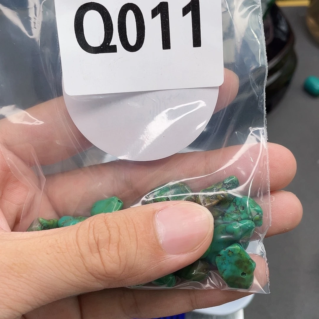 湖北十堰原矿绿小松