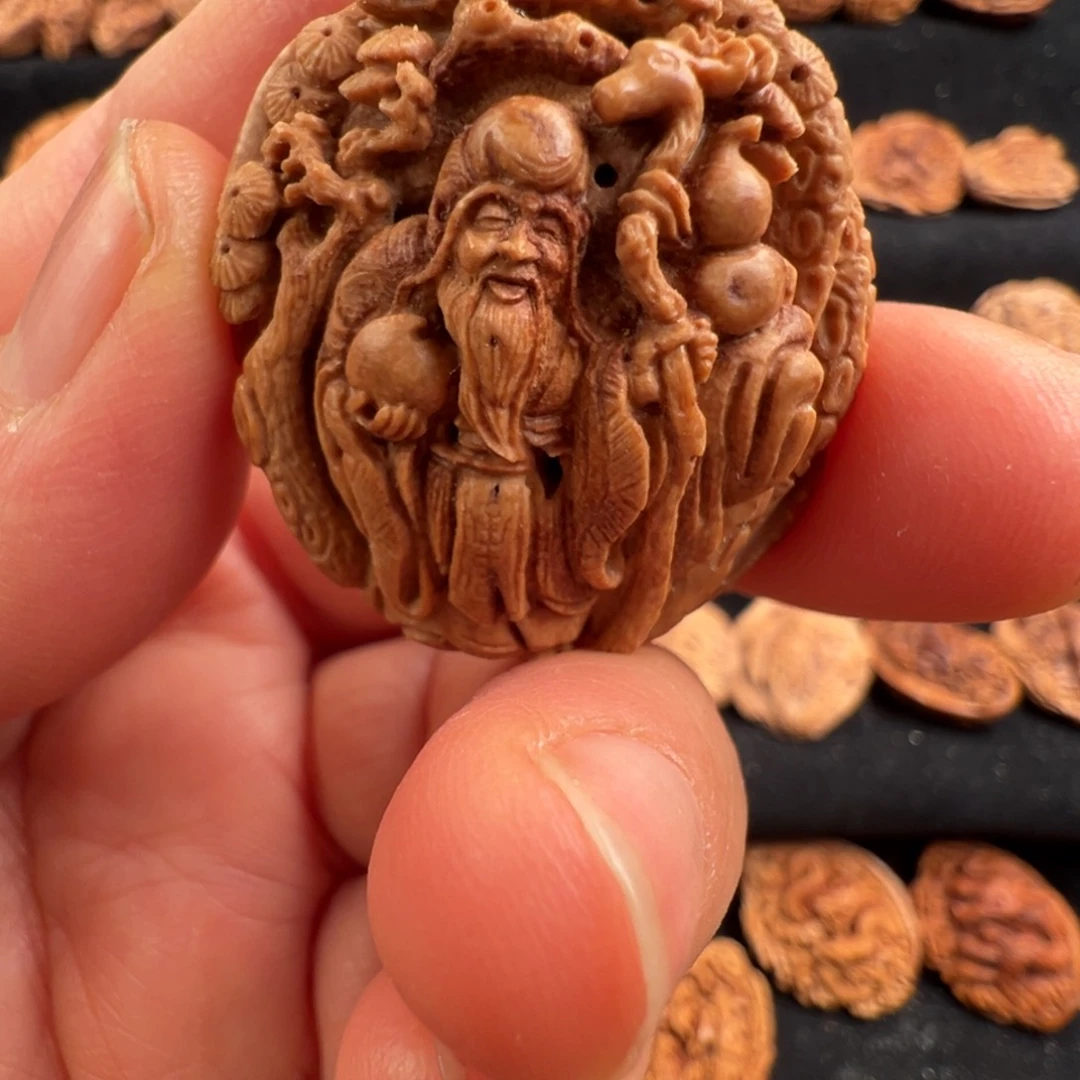 吊坠桃核你****条桃核雕刻