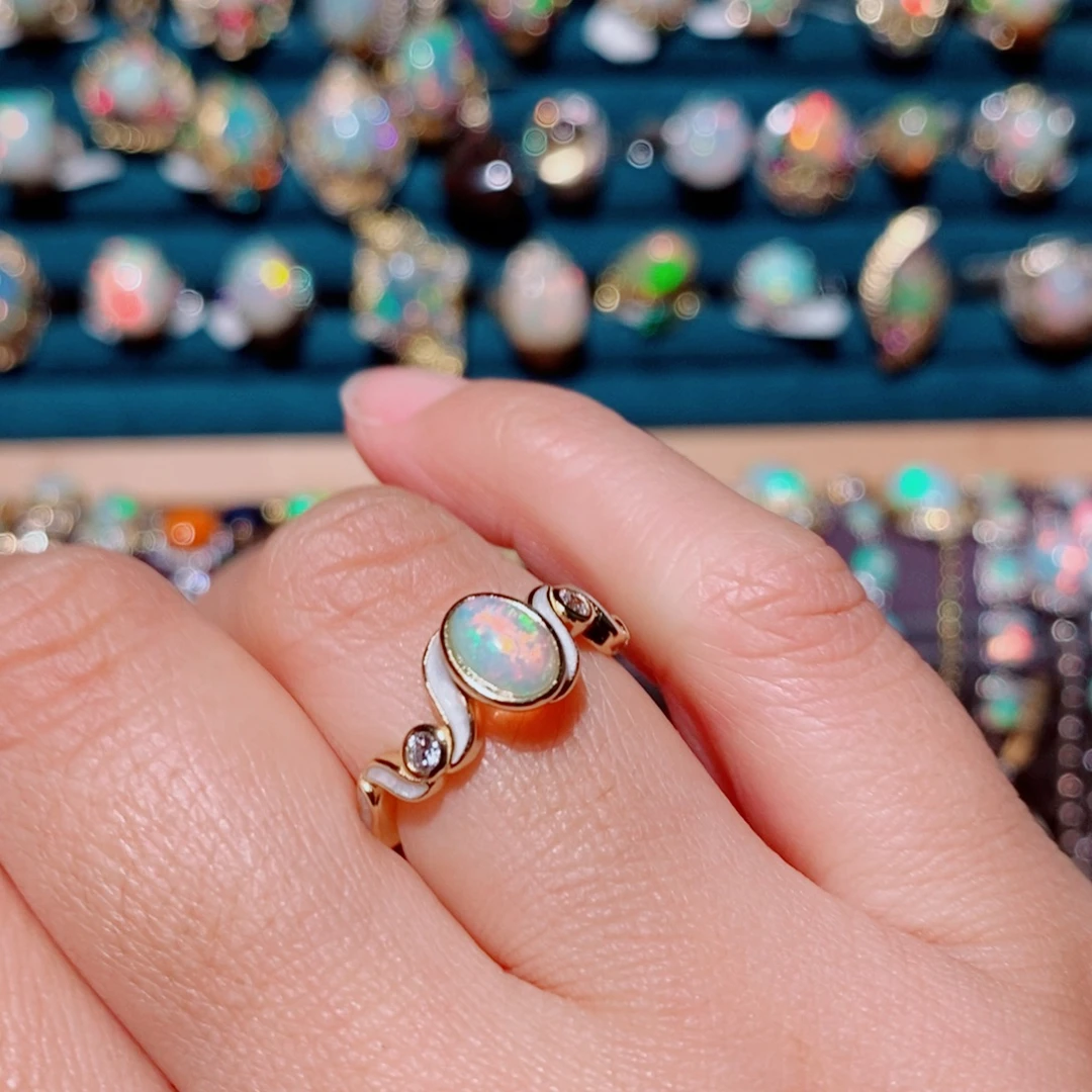 银S925镶嵌欧泊戒指