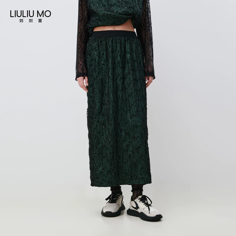 刘刘墨早春百搭重工亮片镂空复古绿色蕾丝设计小众茧型针织半身裙
