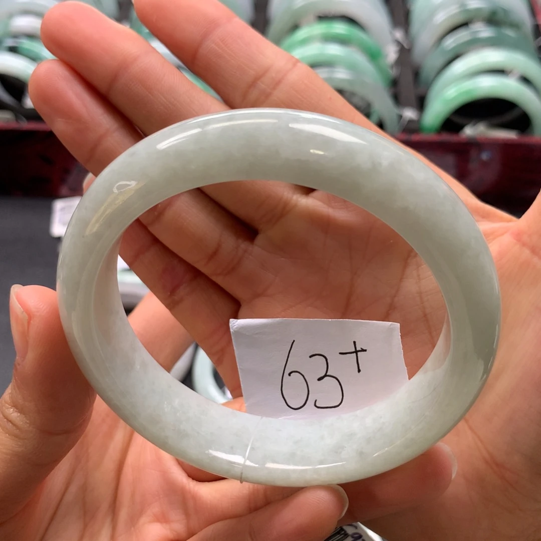 未镶嵌手镯翡翠手镯