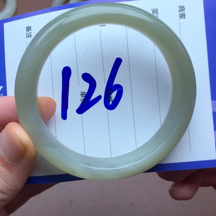 和田玉未镶嵌手镯56