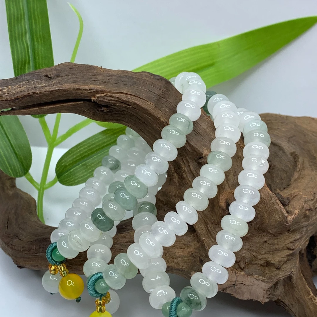 石英质玉天山翠算盘珠手串（多样性发货冰透，拍一发一）