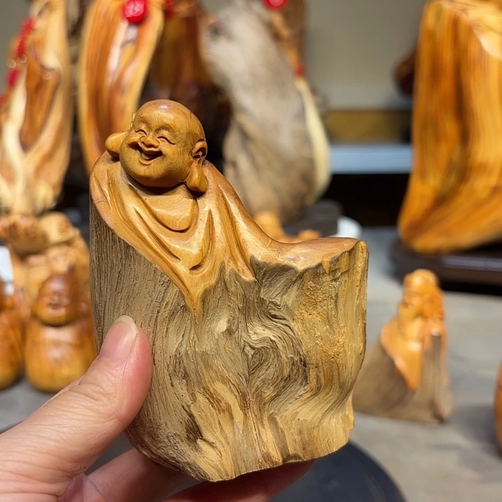 柏木太行崖柏弥勒佛