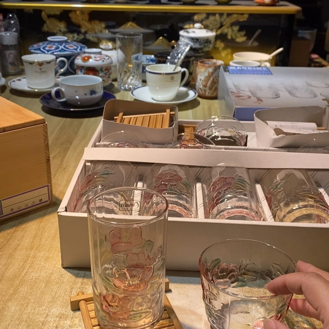 不***话易雅集工艺品有限公司