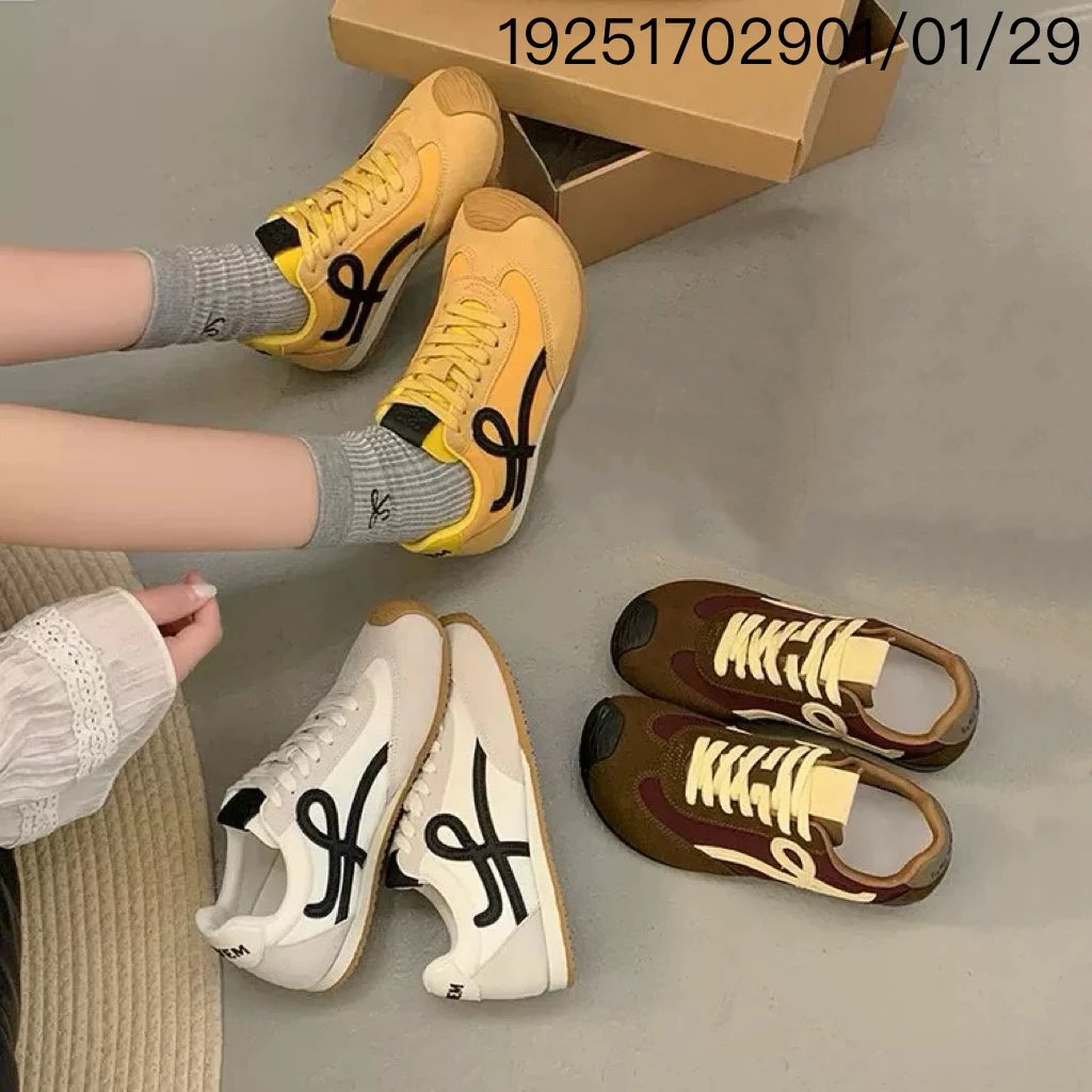 2025年早春新款复古系带德训鞋女网红同款百搭舒适软底休闲运动鞋