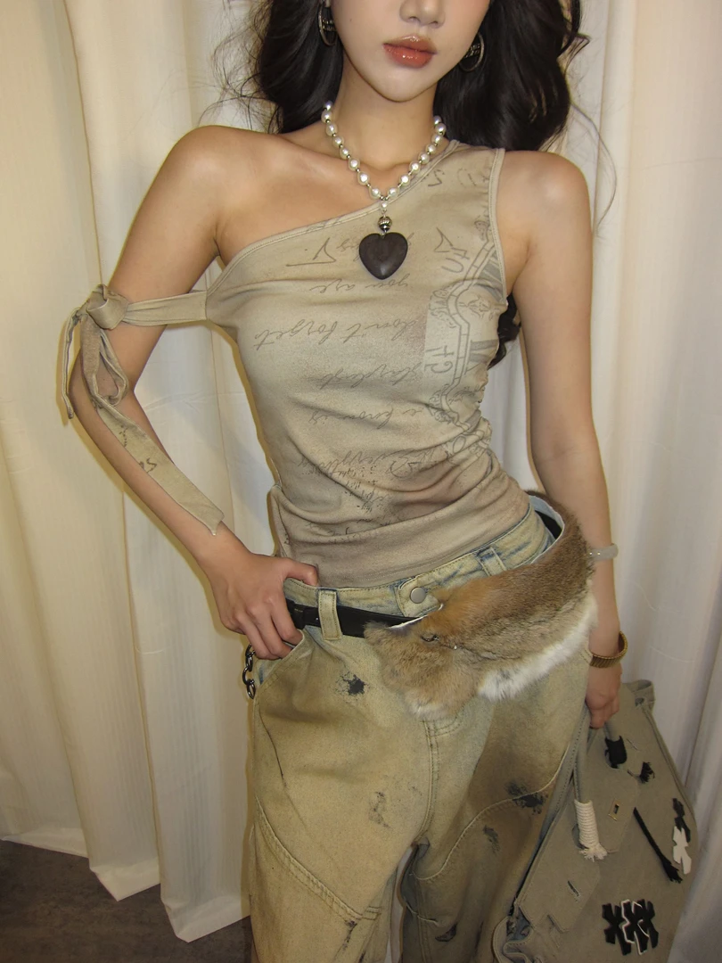 6NE 美式复古辣妹涂鸦绑带背心女露肩短款上衣小众炸街高级感女装