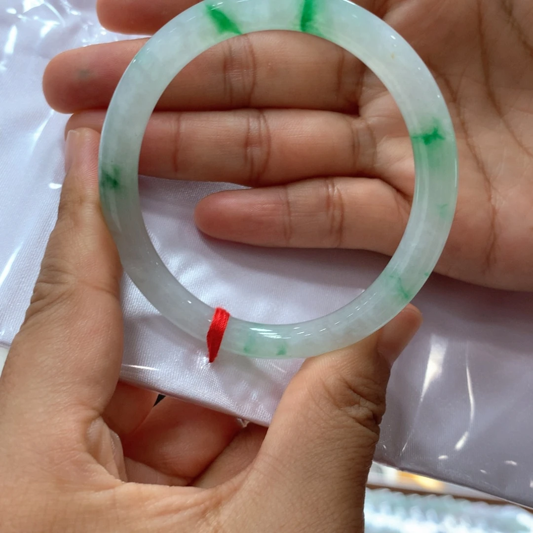 未镶嵌手镯翡翠买断