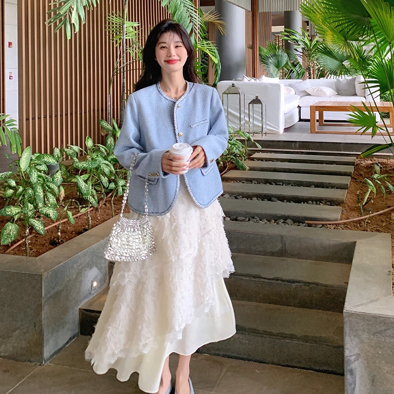 白色高级感吊带连衣裙套装女2025春新款甜美温柔风外套长裙两件套