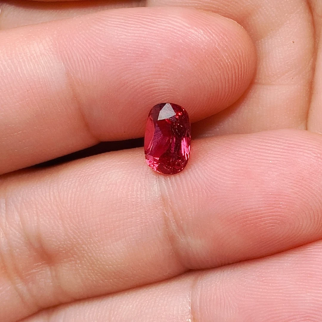 裸石尖晶石23355856