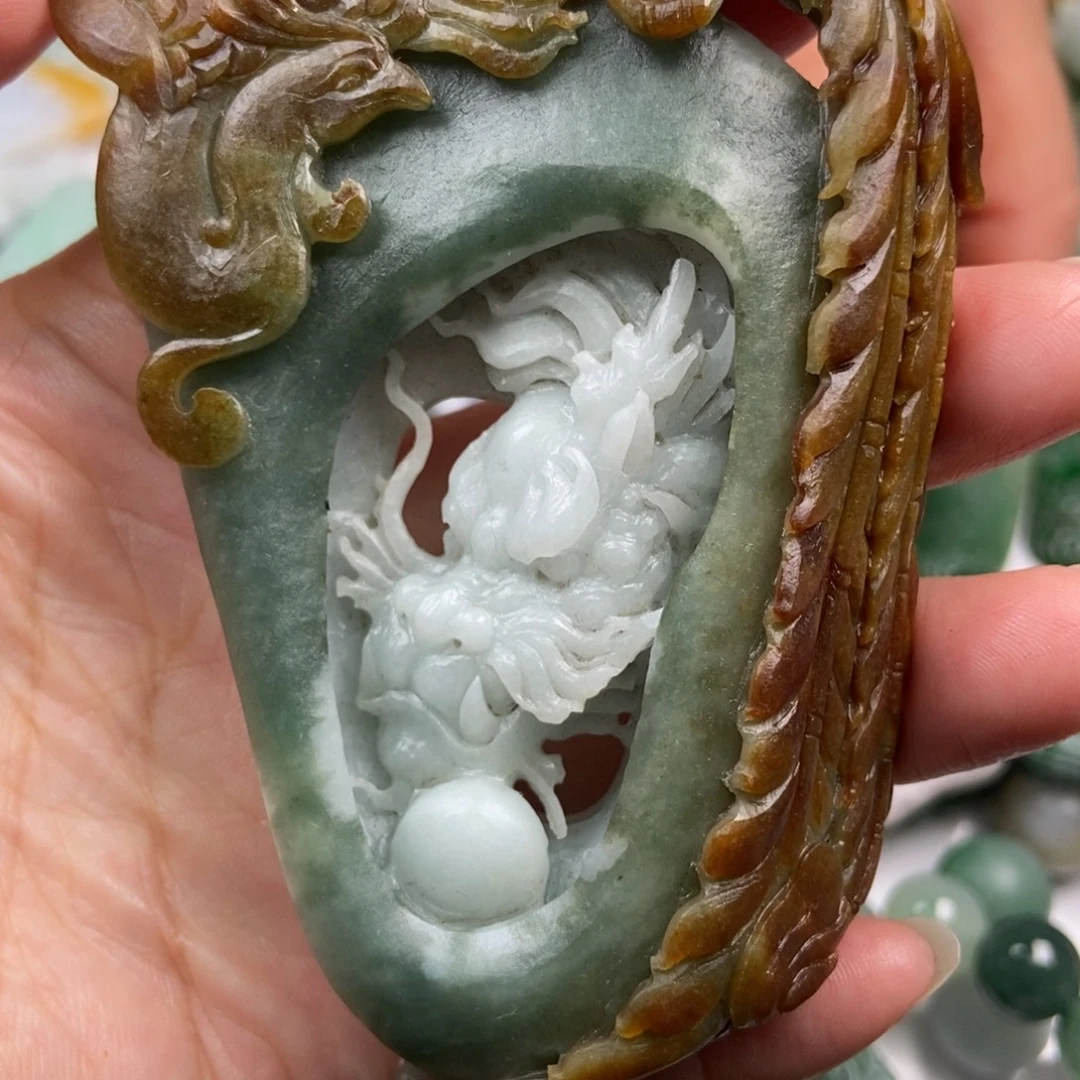 定制翡翠未镶嵌翡翠