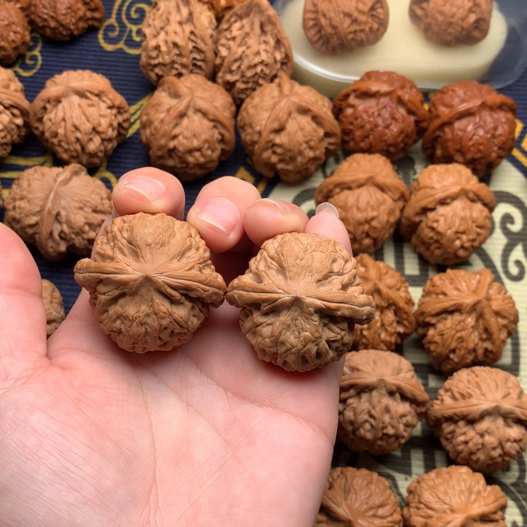 文玩核桃吊坠核王38