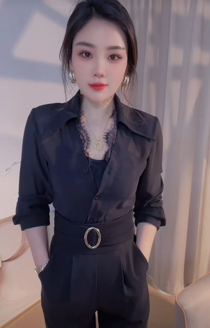 欧洲站蕾丝拼接衬衫女2025年春夏新款高级感气质百搭薄款别致上衣