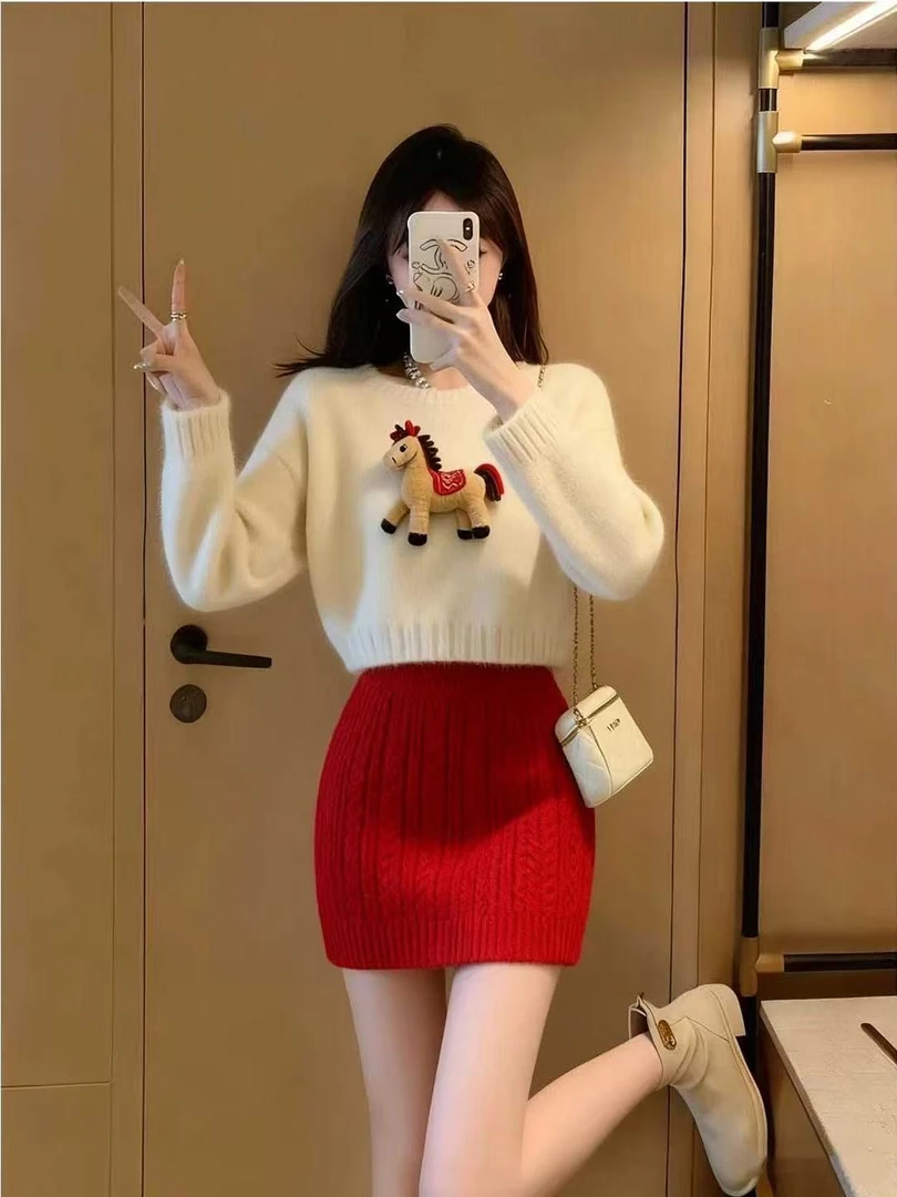Z370圣诞节新年穿搭气质高级感可爱风小马针织毛衣显瘦半身裙套装