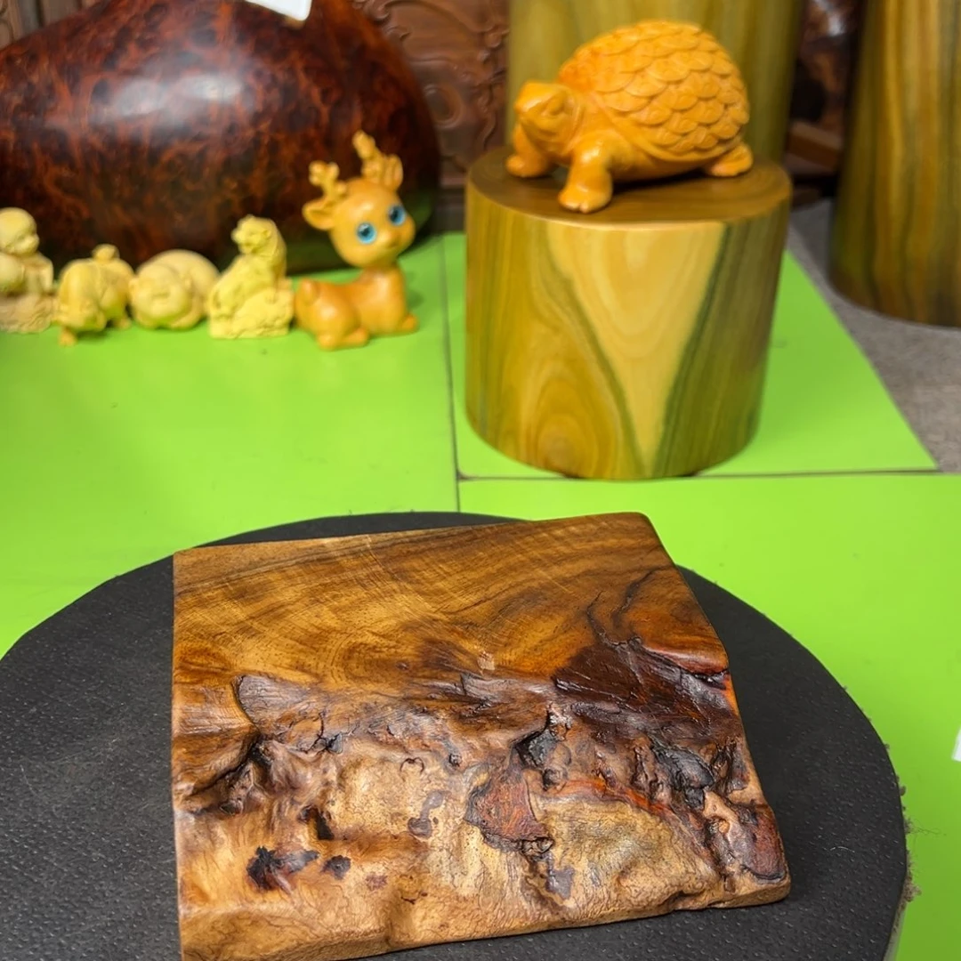 自***路大果紫檀（缅甸花梨）