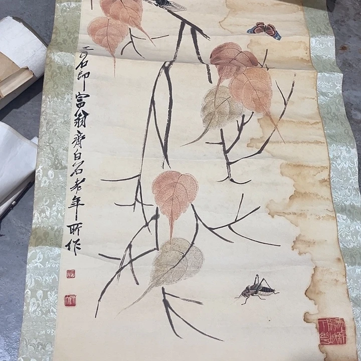 摆件，轴坏，破损，水渍都是正常的印刷