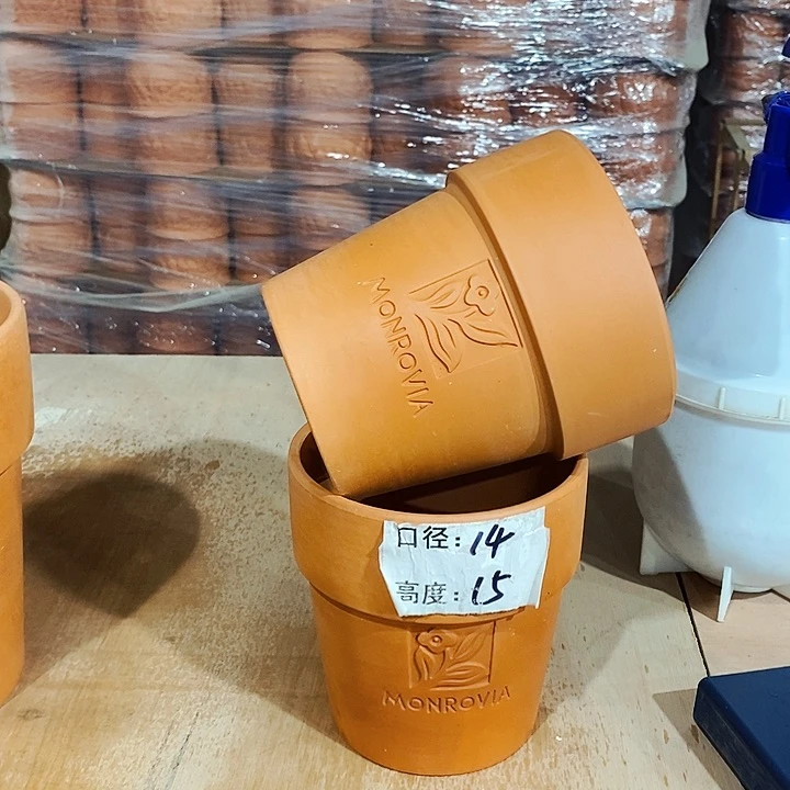 红陶10-14×15两个