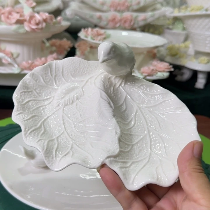 老正白色浮雕餐盘水果蛋糕盘