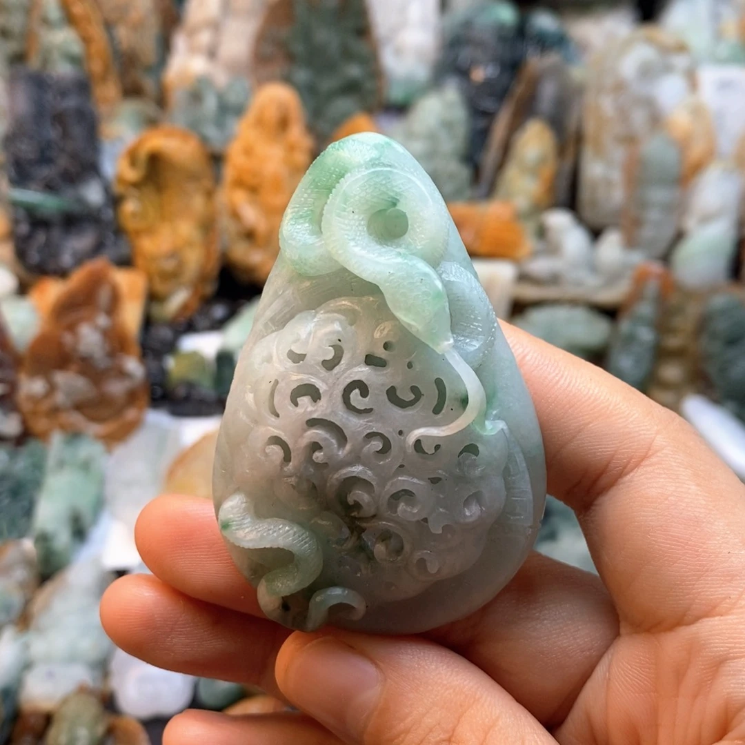定制翡翠未镶嵌特色74