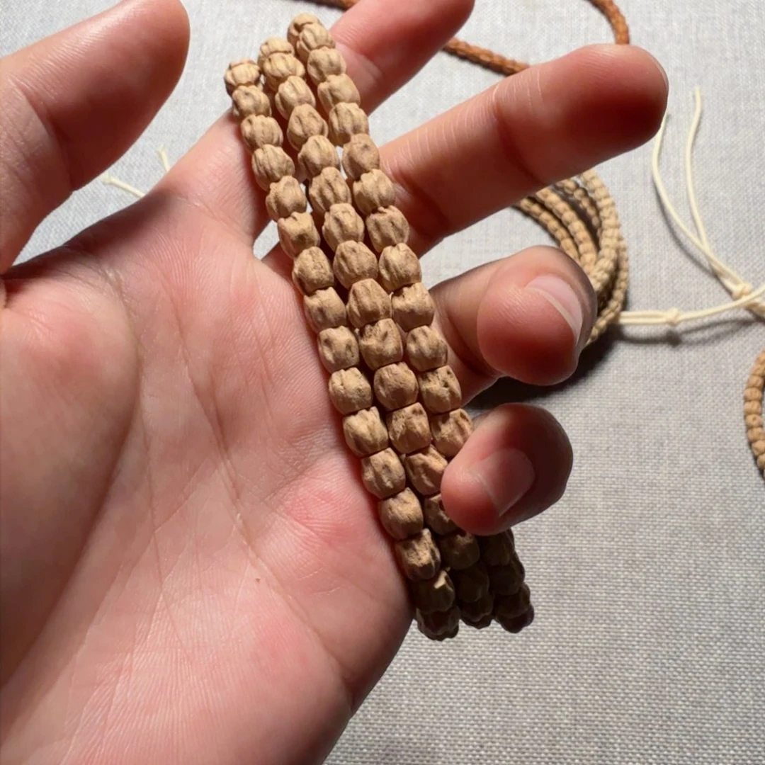 【闪购商品】柏香籽/百香籽吊坠