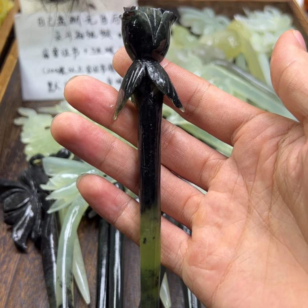 蛇纹石玉未镶嵌发簪星*
