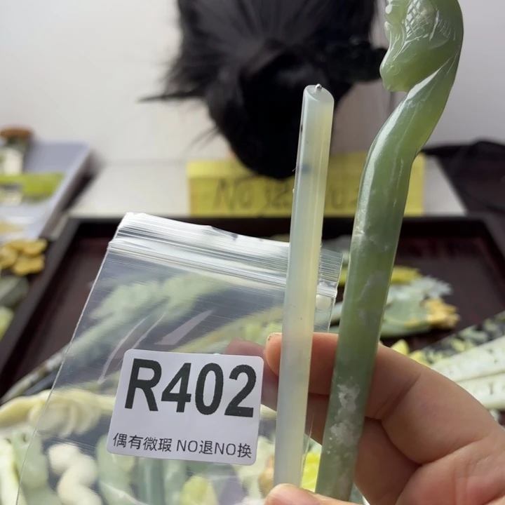 蛇纹石玉发饰合金抖**音