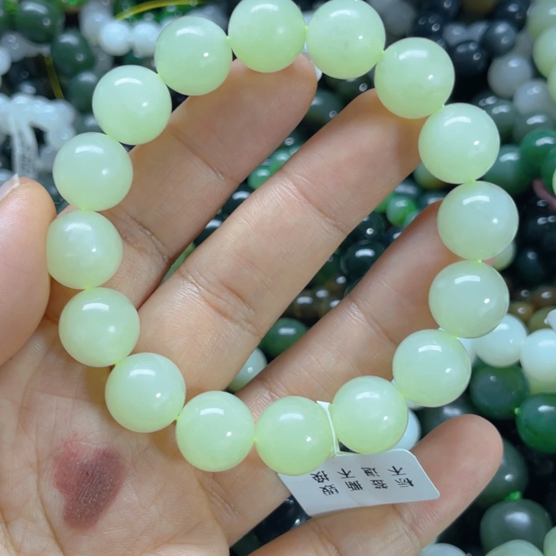 未镶嵌手串和田玉