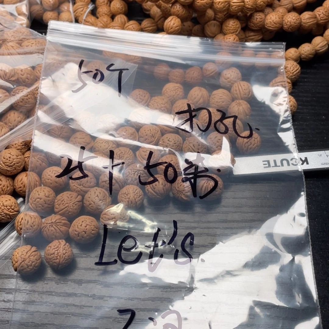 【闪购商品】L***s私人定制75米打孔不退不换