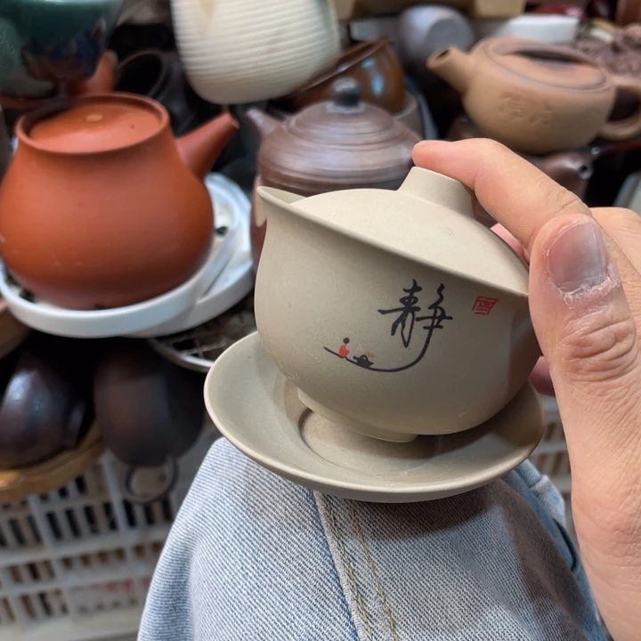 陶摆件他也没有和别的女孩