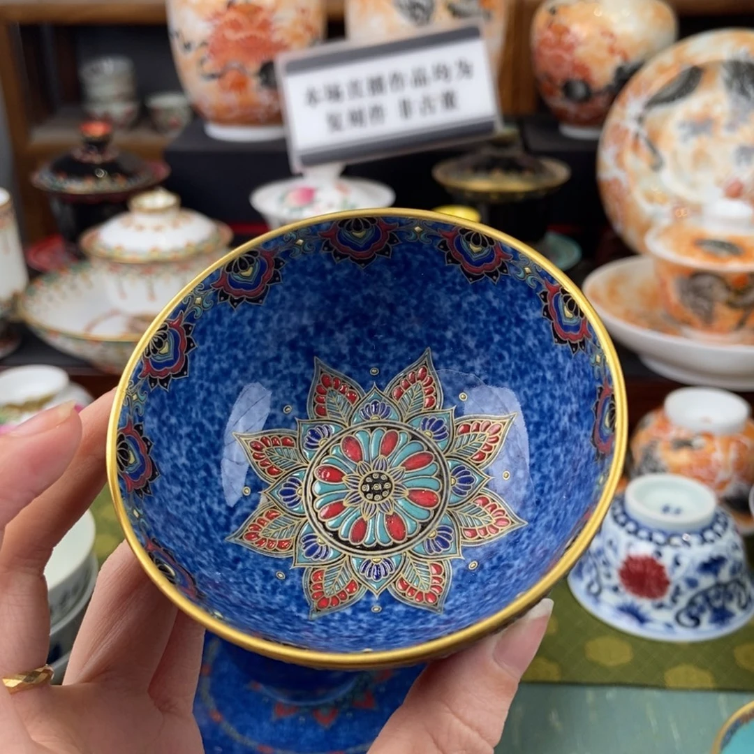 陶瓷的的设计师是一个非常