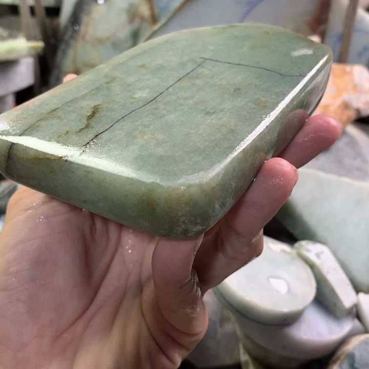 翡翠裸石14号取大牌子龙牌