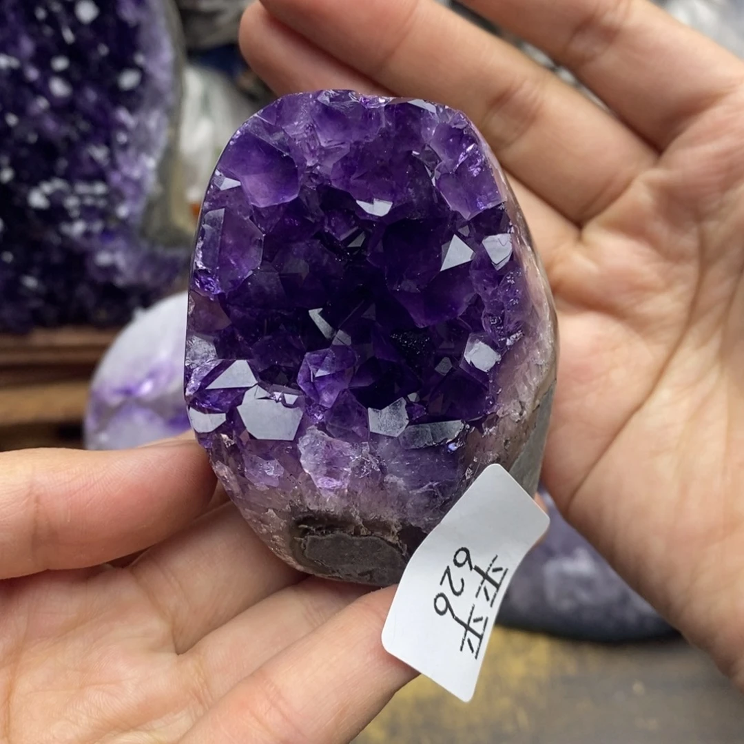 乌拉圭未镶嵌紫晶