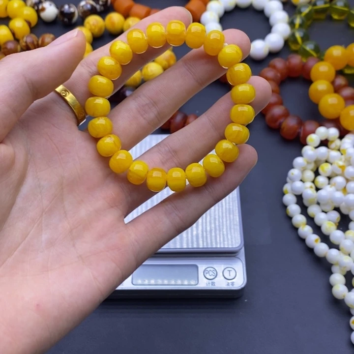 未镶嵌琥珀手链A1