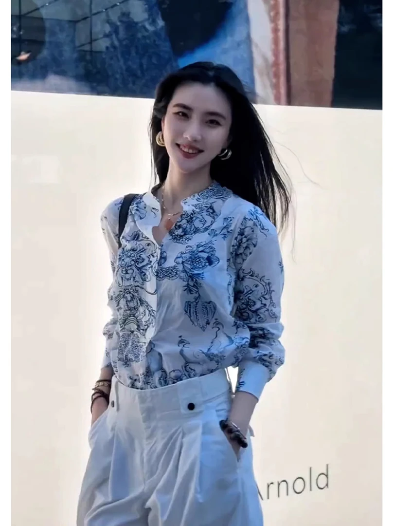 今年流行轻奢高级感极简小资上衣独特别致印花防晒长袖衬衫女早秋