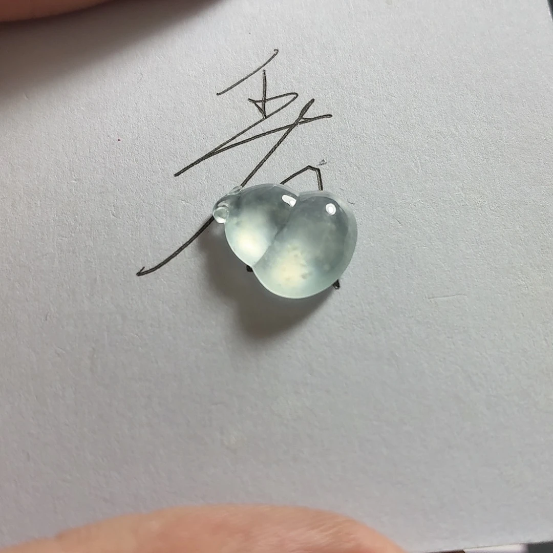 翡翠未镶嵌颈饰M***涂翡翠