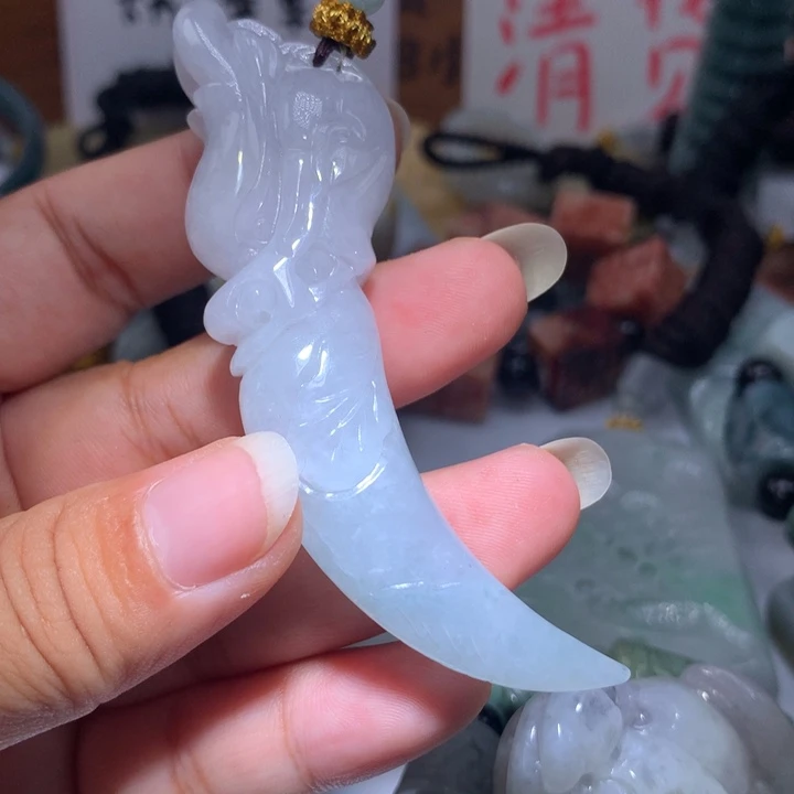 翡翠未镶嵌颈饰保真天然A货翡翠