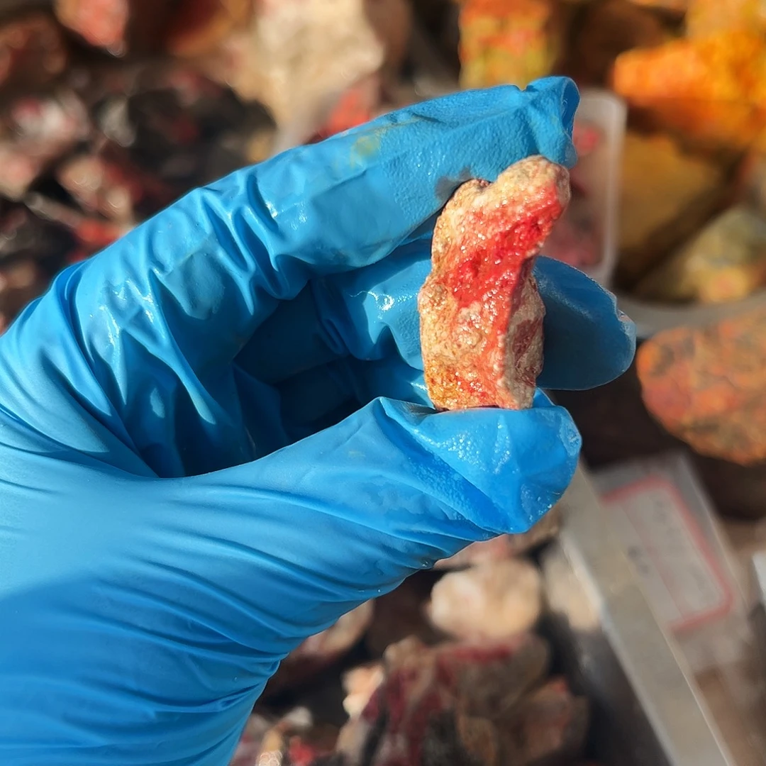 天然辰砂福利朱砂毛料