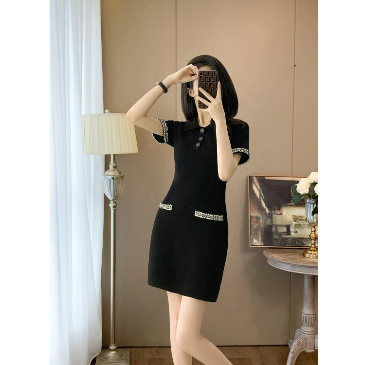 春夏新款女装连衣裙2025圆领小个子穿搭显瘦气质夏季黑色针织裙子