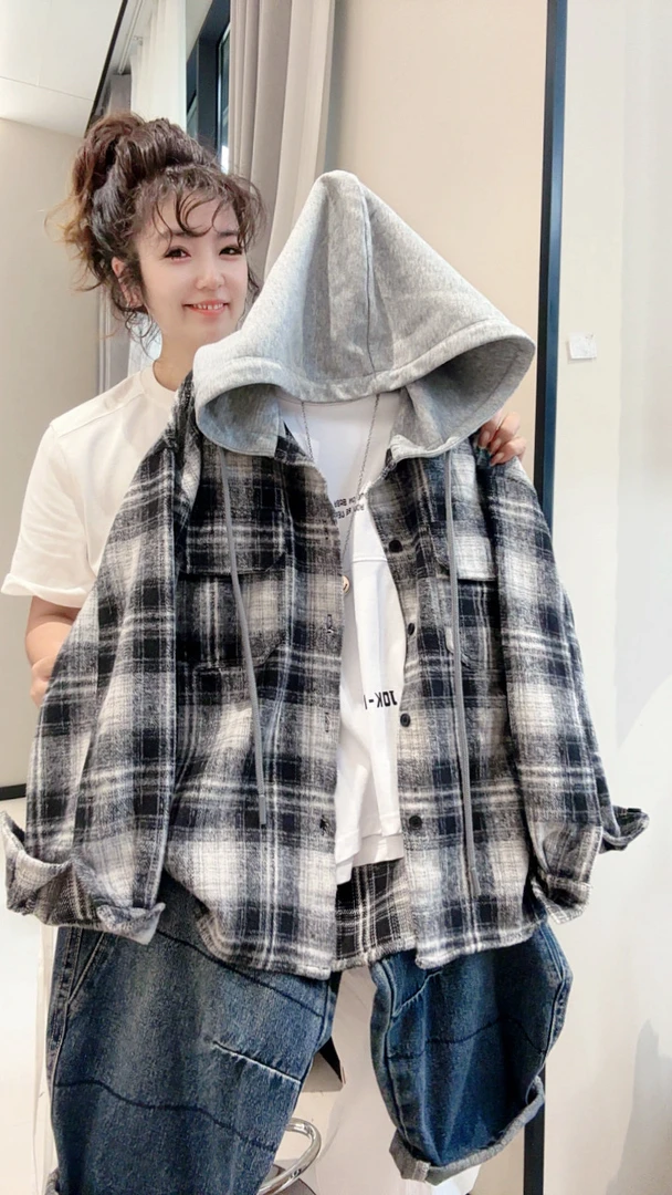 男童外套2025秋季新款韩系格子儿童上衣中大童时尚连帽秋装