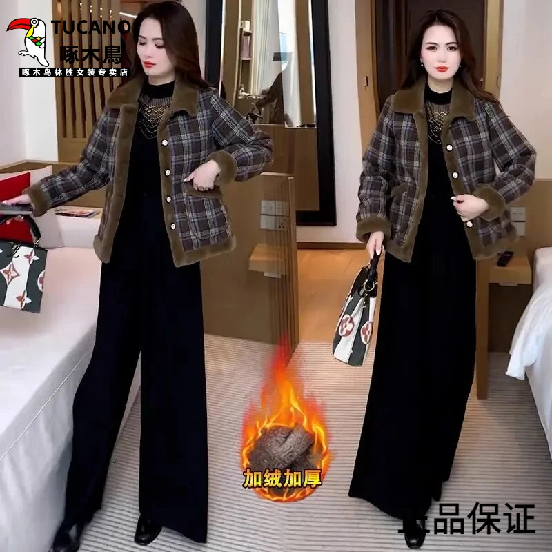 啄木鸟加绒加厚格子毛呢外套女2024冬季新款时尚洋气百搭保暖呢子