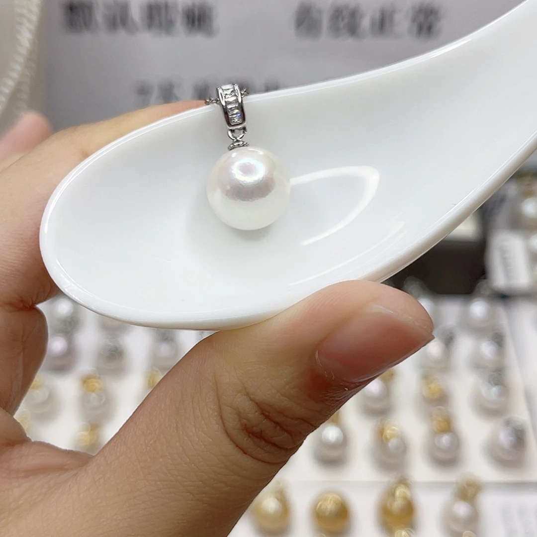 淡水珍珠合金吊坠(赠链)