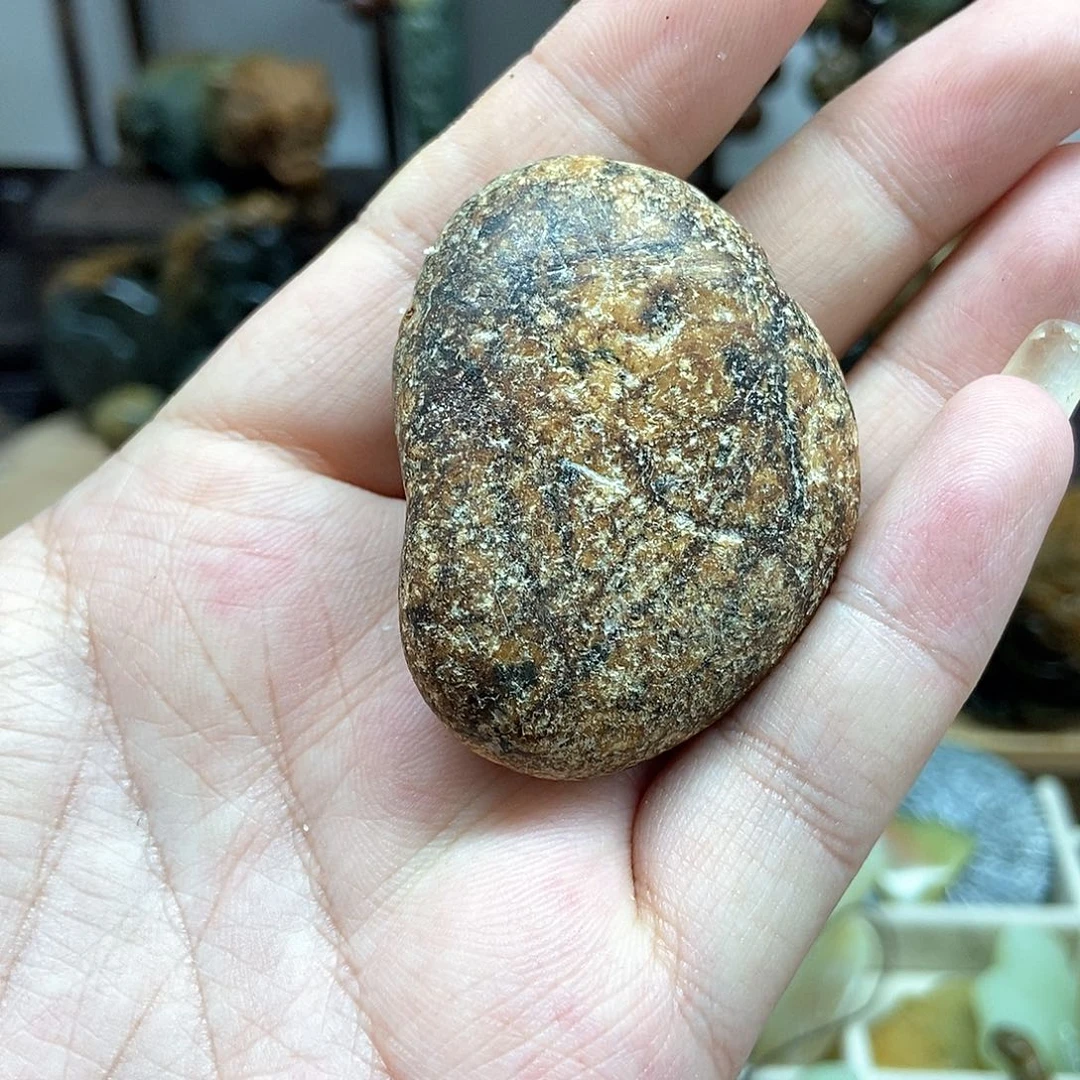 岫岩河磨玉（透闪石质玉）挂件未镶嵌