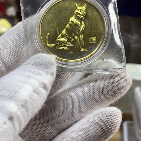 其他普通金属上币1994年狗章，，，，，