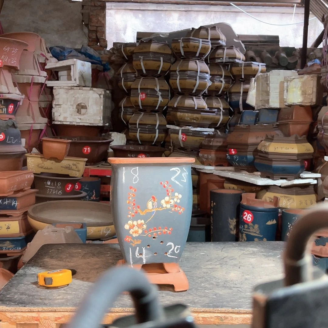 紫砂花盆高四方一个