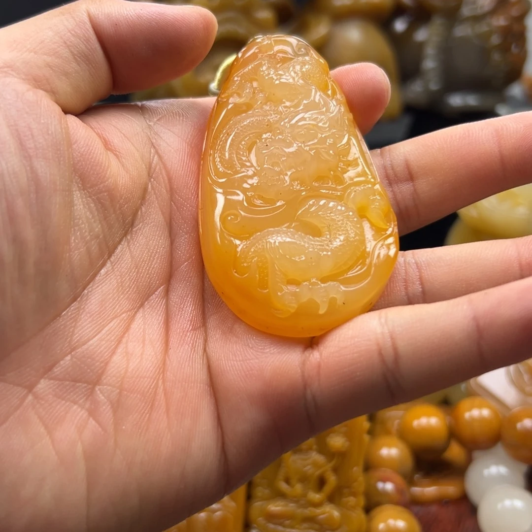 石英质玉（黄龙玉）未镶嵌黄龙玉