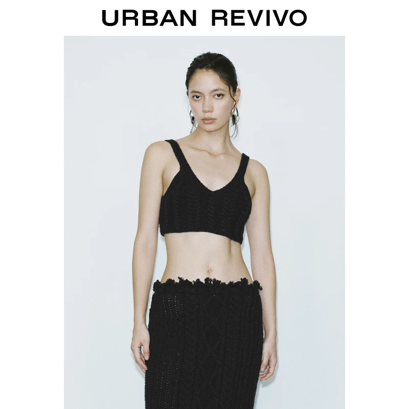 UR2025春季新品女装欧若风慵懒肌理感背心式短款针织衫UWJ950021